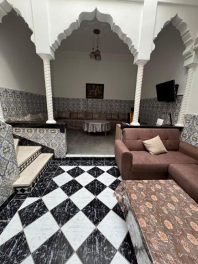 Riad dans résidence avec 3 piscines
